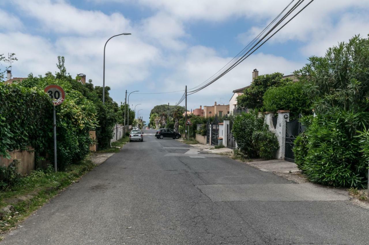 Alloggio Per Uso Turistico Villa Lido dei Pini Kültér fotó